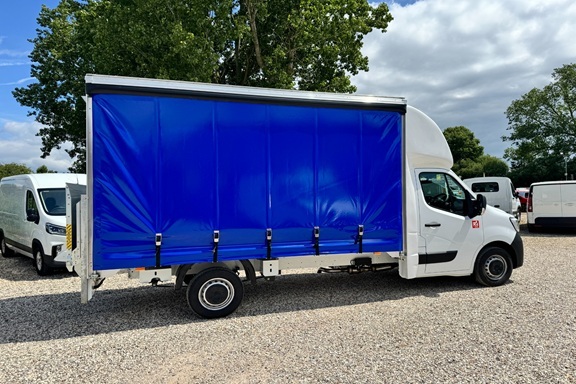 transport intern si international cu dube 3.5 ton si 24 ton